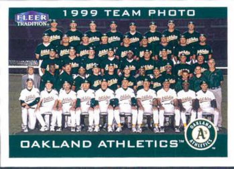 2000 Fleer Tradition #395 Oakland Athletics NM/MT 