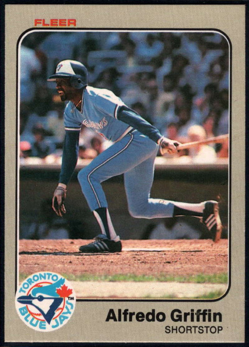 1983 Fleer #562 Buddy Bell VG Texas Rangers - Under the Radar Sports