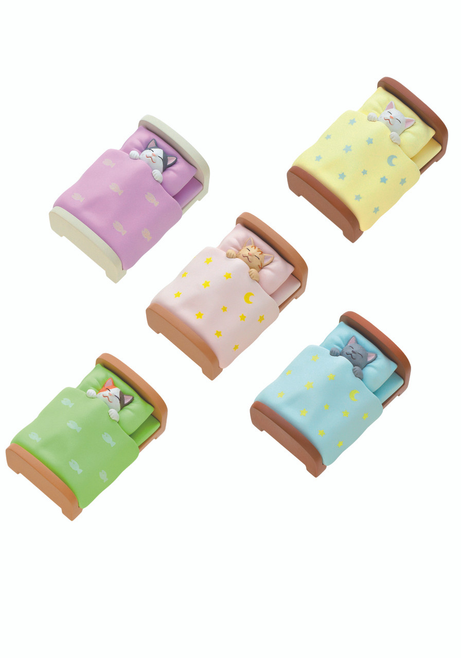 Blind Box ~ Cat In a Bed  ~ Includes 1 of 5  Figurines