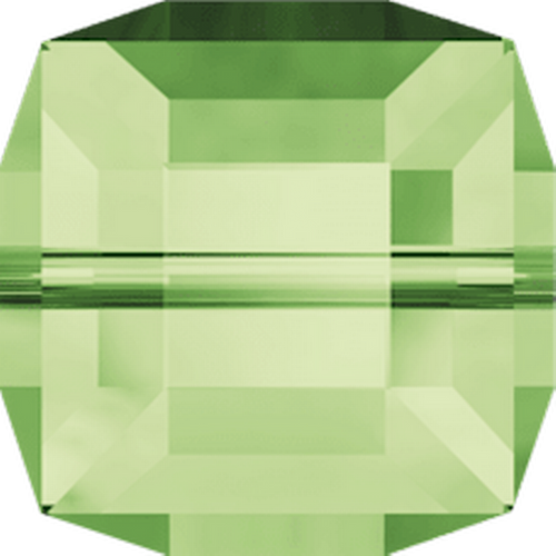 Peridot 5601 swarovski cube