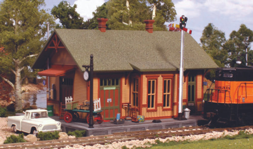 Woodland Scenics N Scale Pre-Fab Building/Structure Kit Woodland Station