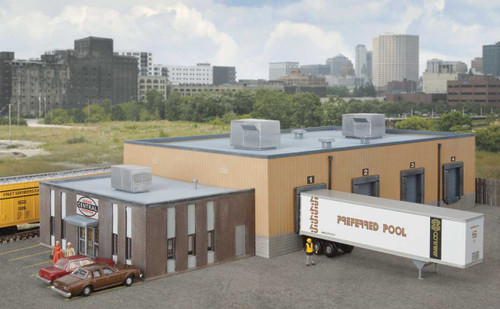 Walthers Cornerstone N Scale Building/Structure Kit Central Beverage Distributor