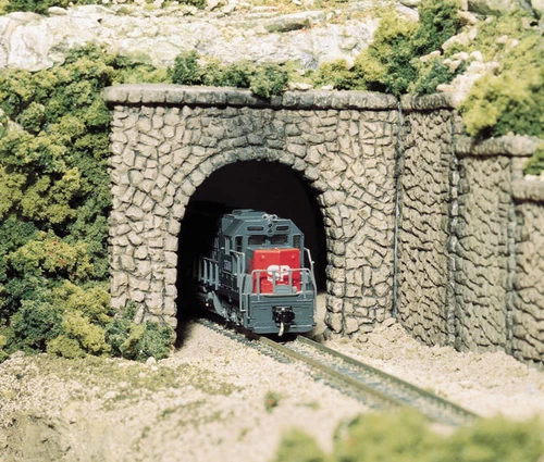 Woodland Scenics HO Scale Single-Track Tunnel Portal Plaster Random Stone