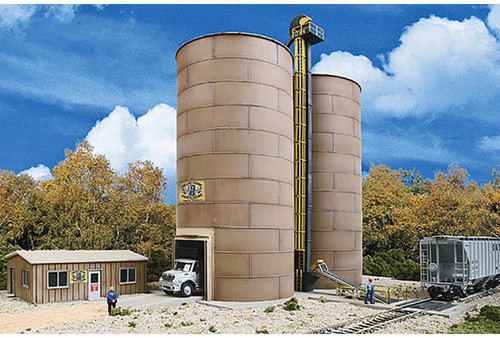 Walthers Cornerstone HO Scale Building/Structure Kit Railroad Aggregate Transfer
