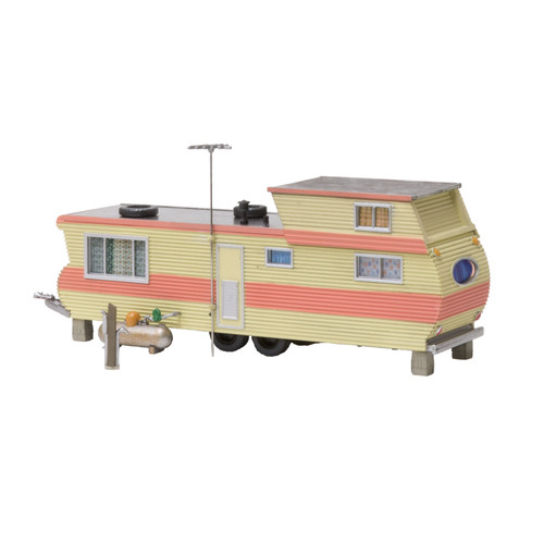 Woodland Scenics HO Scale Built-Up Building/Structure Double Decker Trailer