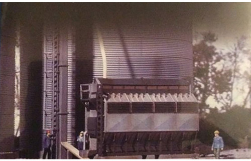 Walthers Cornerstone HO Scale Building/Structure Kit Grain Dryer