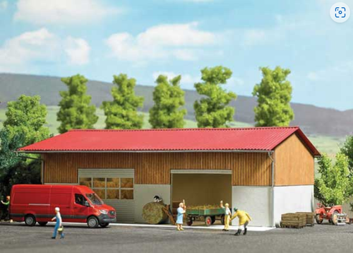 Busch HO Scale Crop and Machinery Storage Shed Laser Cut Kit