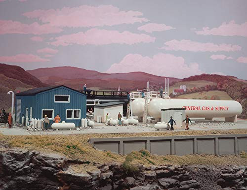 Walthers Cornerstone N Scale Building/Structure Kit Central Gas & Supply Company