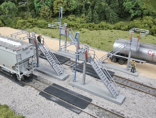 Walthers Cornerstone HO Scale Building/Structure Kit Modern Loading Racks 4-Pack