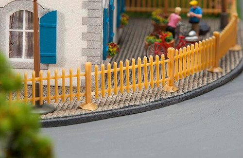Faller HO Scale Scenery Accessory Kit Classic Wooden Lattice/Picket Fence