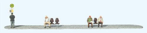 Preiser HO Scale Model Figure/People Set Men Waiting Bus/Streetcar Stop 4-Pack