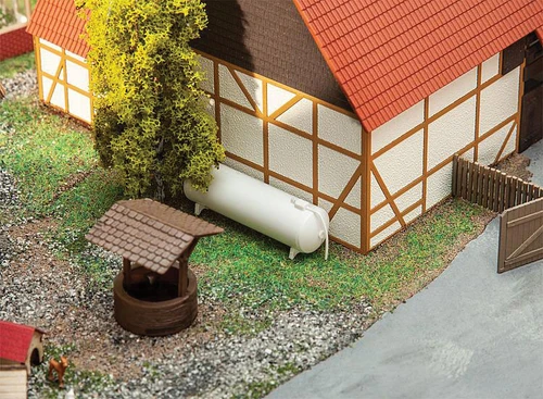 Walthers SceneMaster HO Scale Scenery - Small Propane Gas Tank Kit
