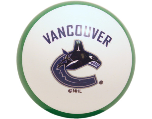NHL Imperial Vancouver Canucks Pool Billiard Cue/8 Ball -  Green