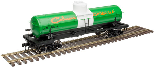 Atlas O Scale ACF Type 27 8,000-Gallon (2-Rail) Celanese Chemicals/GATX #66219