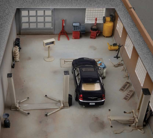 Walthers SceneMaster HO Scale Garage/Mechanic's Detail Kit #2 (20 Pieces)