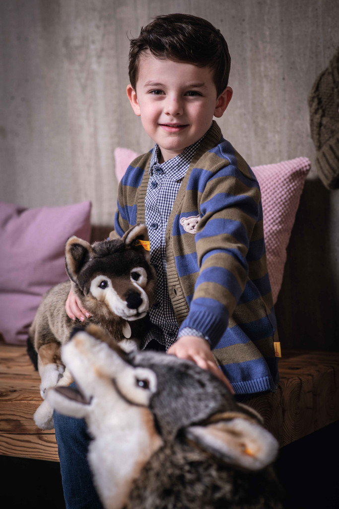 Snorry Dangling Wolf