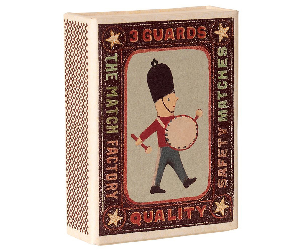 Metal Ornaments In Matchbox - 3 Guards