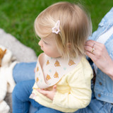 Catch It Silicone Bib Highland Cow