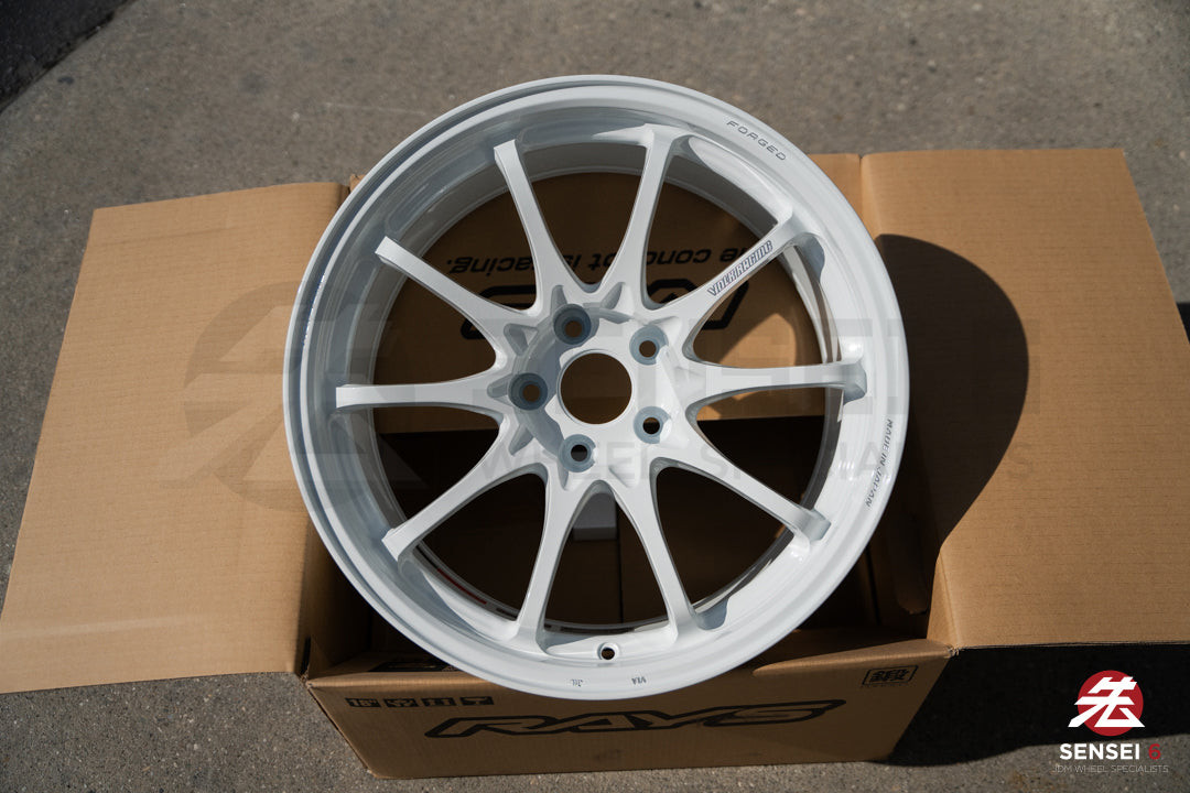 Volk Racing CE28N-PLUS 5x120 18x9.5+45 Dash White - Threepieceus