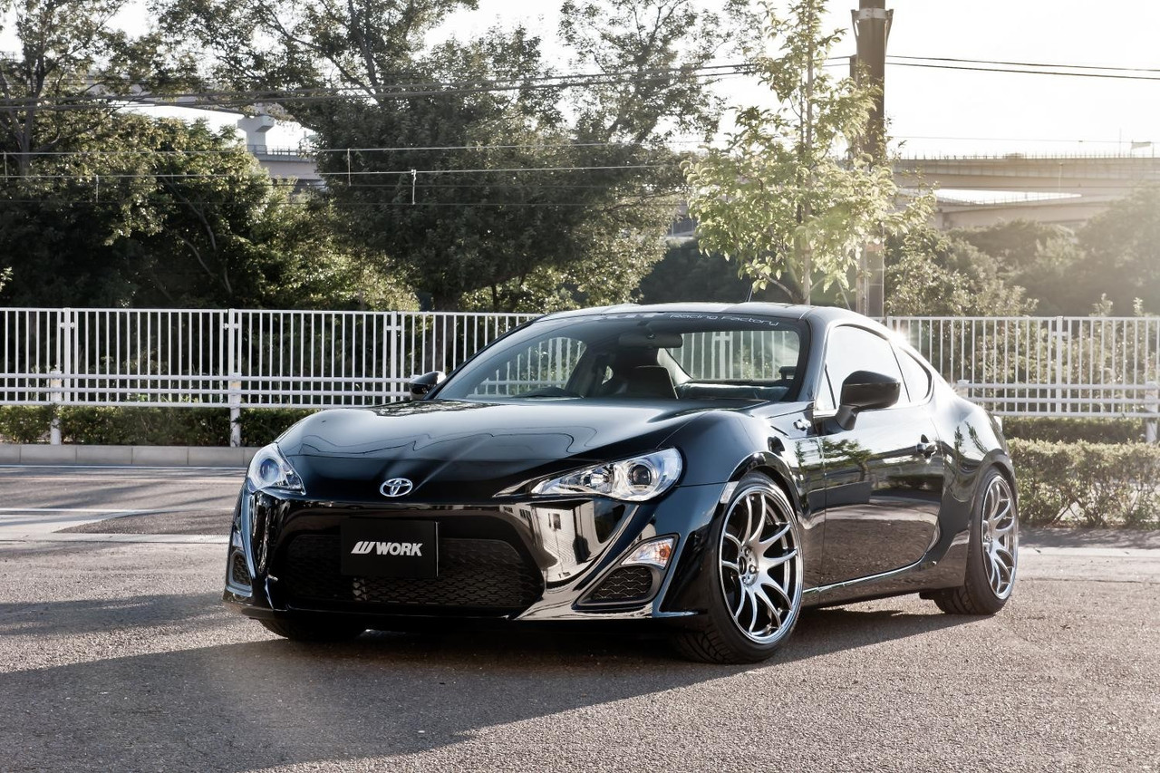 Work Emotion Cr Kiwami 5x114.3 17x8 +35 Gt | ThreePiece.us