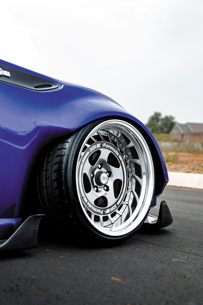 FORMULA AERO SPOKE 5x114.3 18X9+16 MD Disk | ThreePiece.us