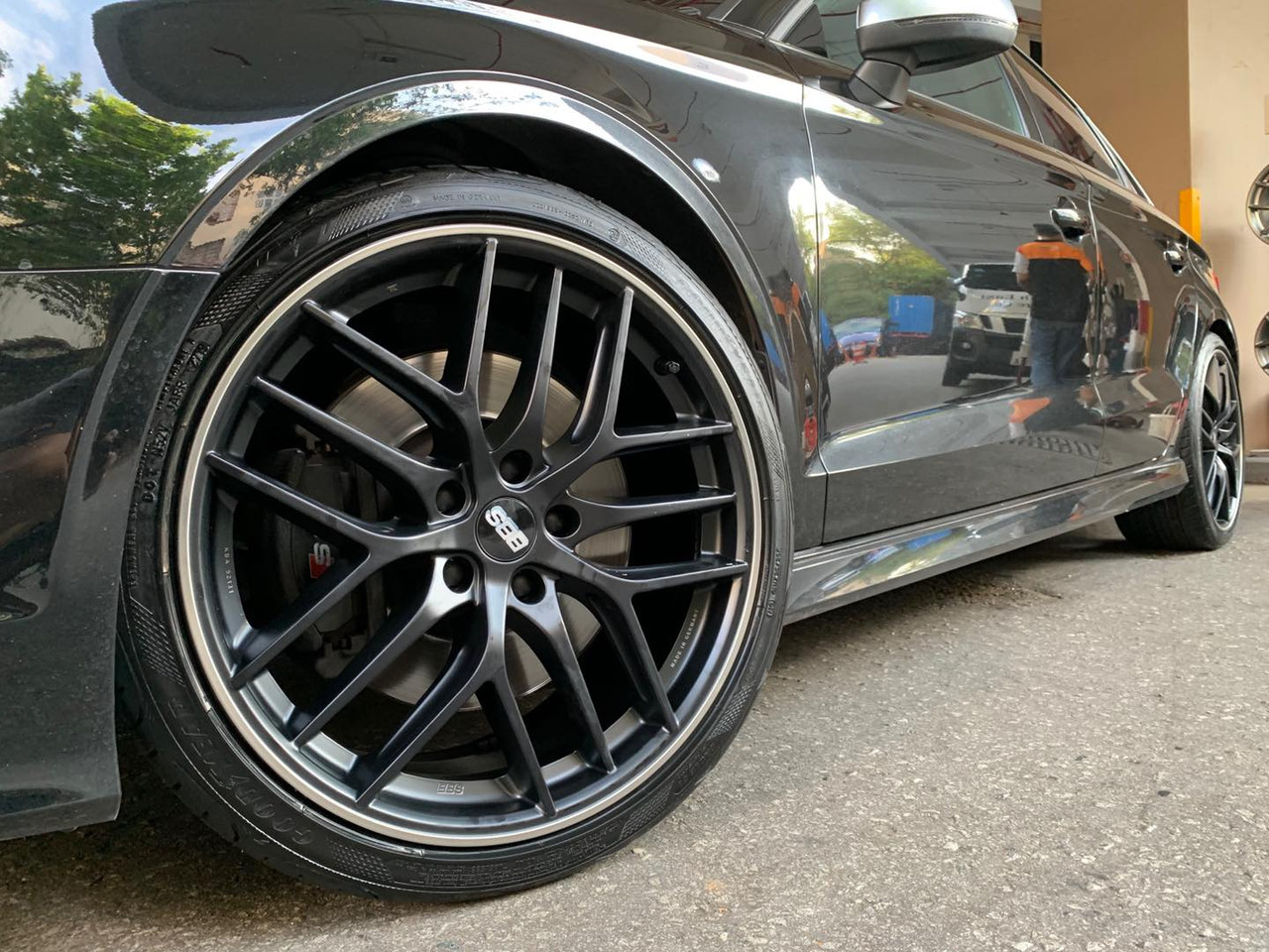 BBS CC-R 5x112 20x8.5+42 Graphite w/ Diamond | ThreePiece.us