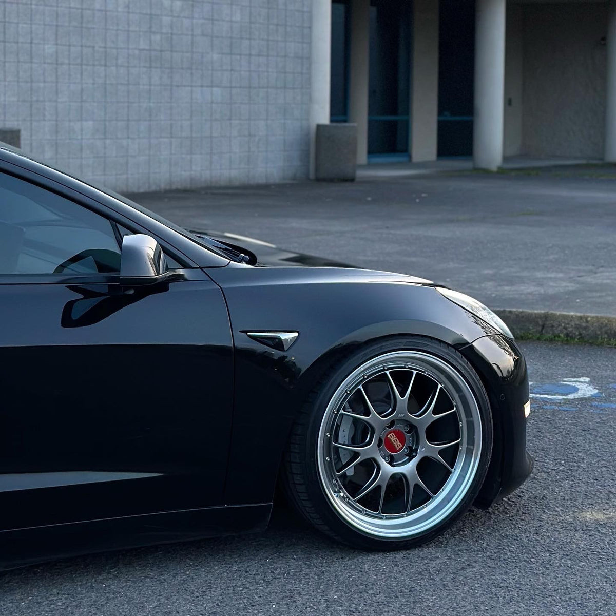 BBS LM-R 5x120 19x8.5+32 Diamond Silver | ThreePiece.us