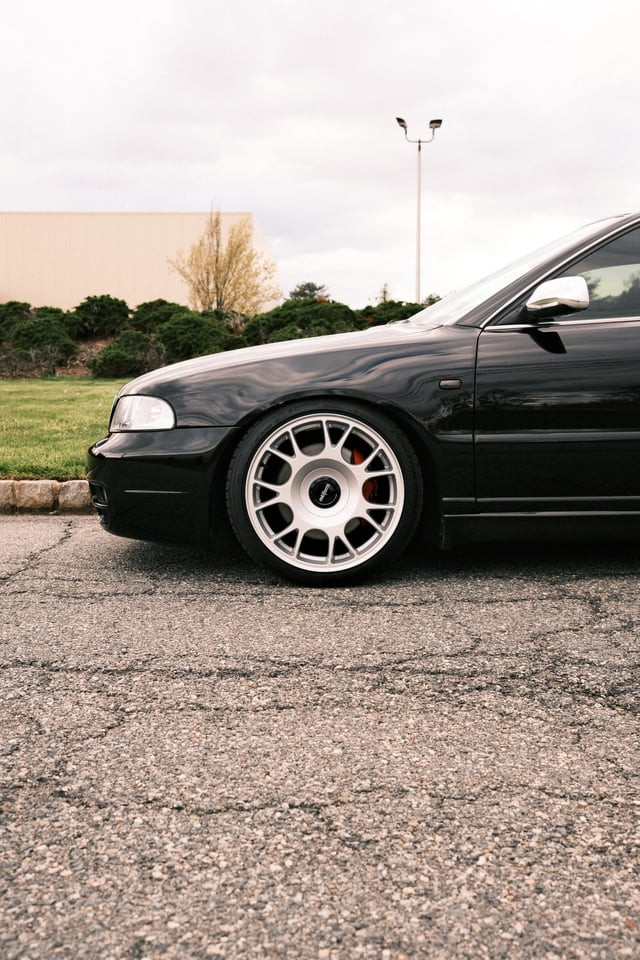 Rotiform 1PC R187 TUF-R 5X112/5X114.3 20X8.5 +35 GLOSS BLACK