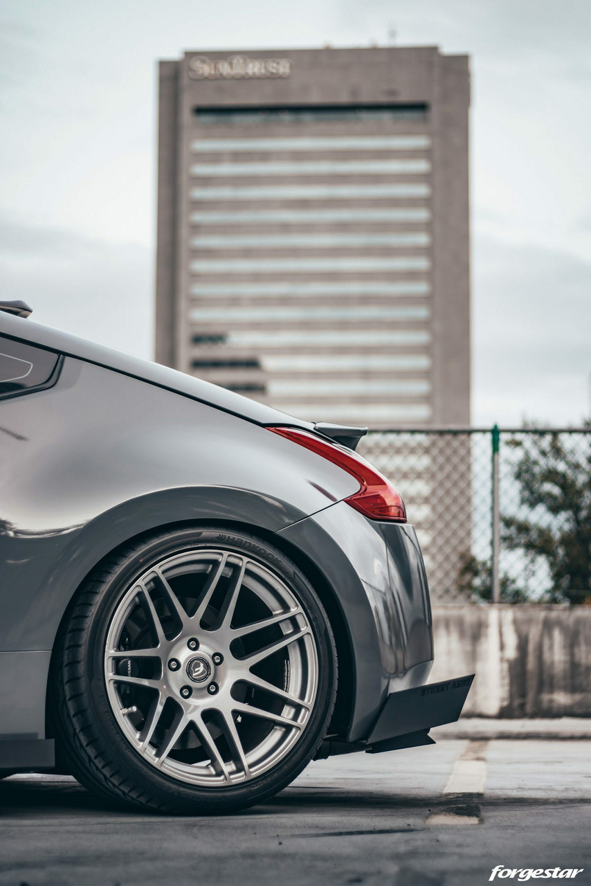 Forgestar F14 5x120.65 19x9.5 +50 Gloss | ThreePiece.us