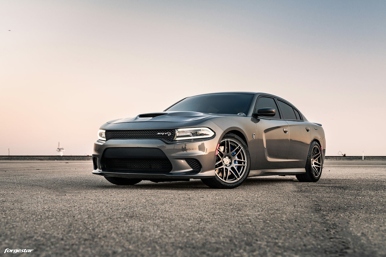 Forgestar F14 5x120 20x10.5 +40 Gloss | ThreePiece.us