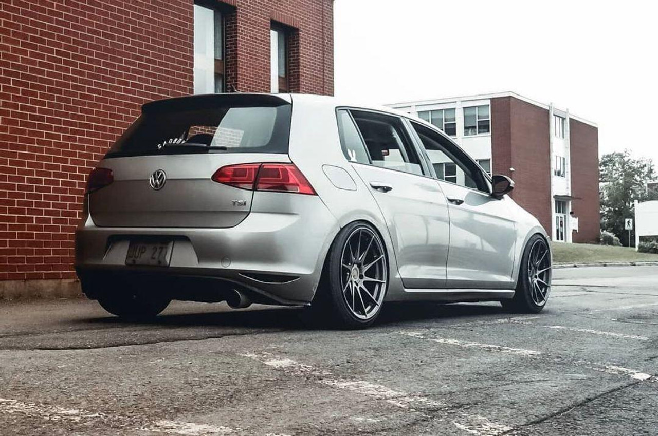 Aodhan AH09 5x114.3 18x9.5 +35 Hyper Black - Threepieceus