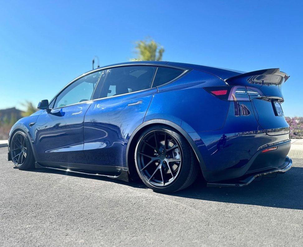 Aodhan AFF7 5x112 20x10.5+35 Matte Black | ThreePiece.us