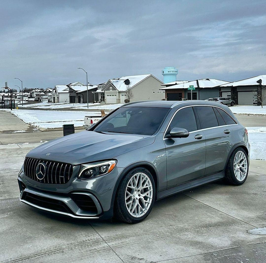Aodhan AFF9 5x112 20x10.5+35 Gloss Silver | ThreePiece.us