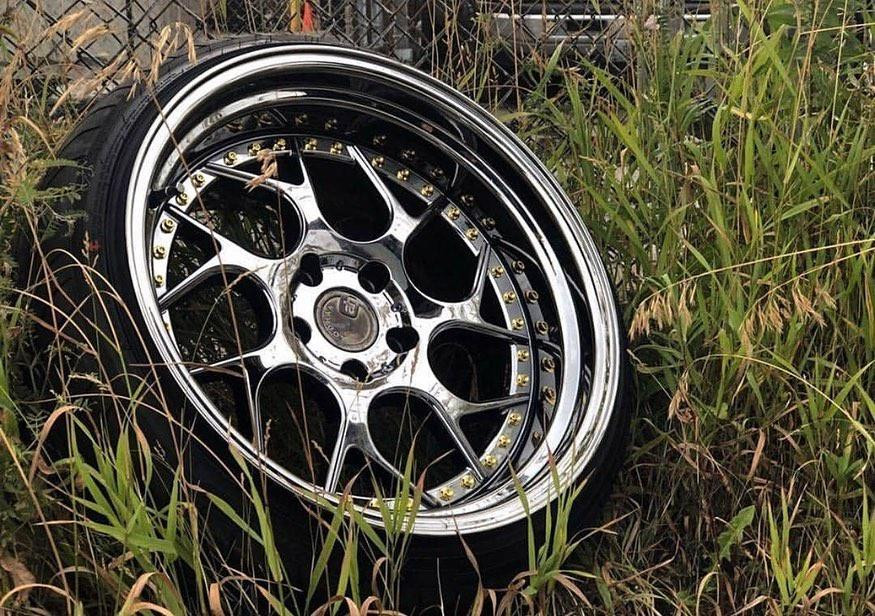 Aodhan DS01 5x114.3 18x8.5+35 Black Vacuum | ThreePiece.us