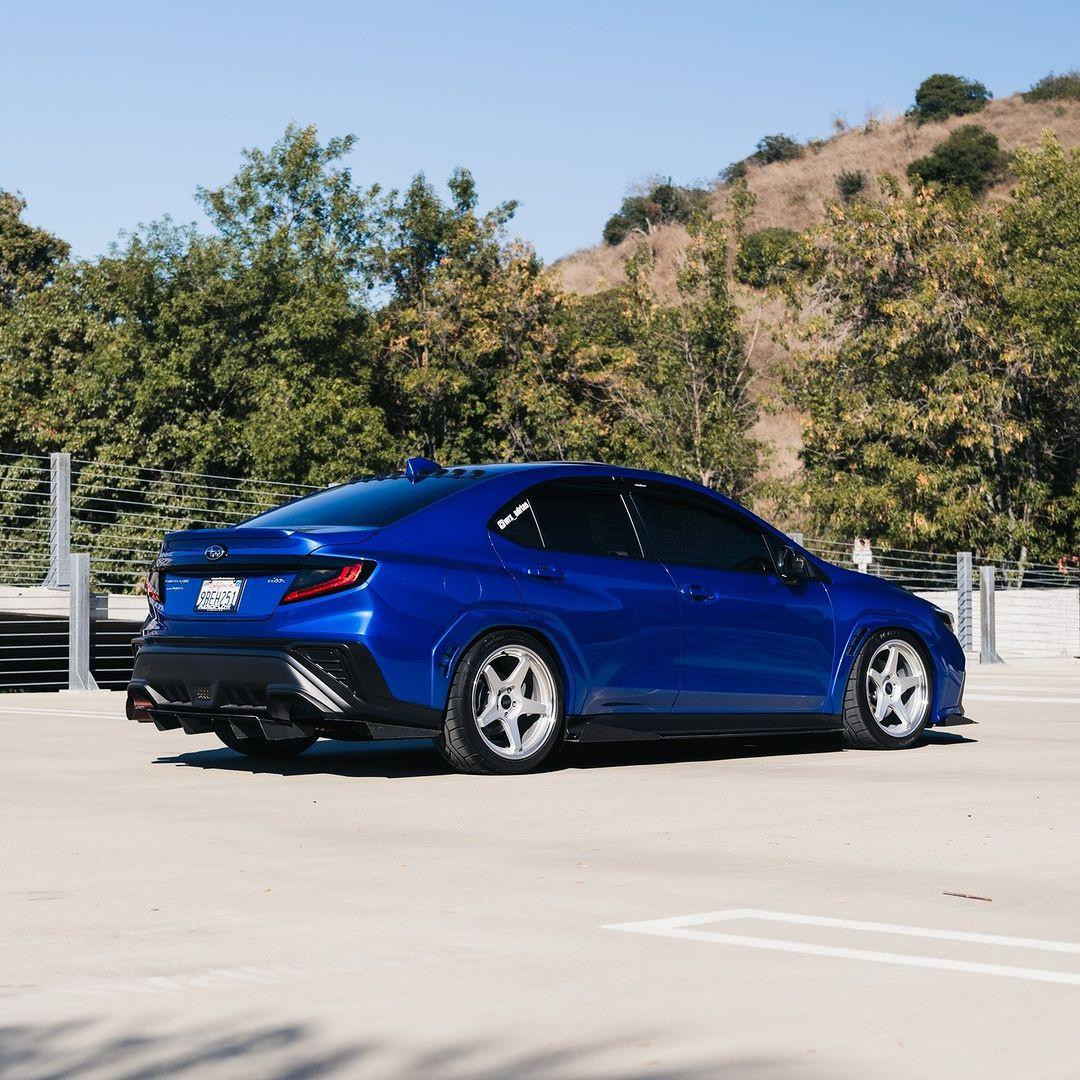ESR Wheels APEX SERIES AP5 5x100 18x8.5 +30 | ThreePiece.us