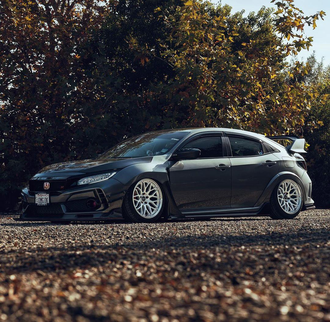 ESR Wheels APEX SERIES APX01 CUSTOM 18x9.5 | ThreePiece.us