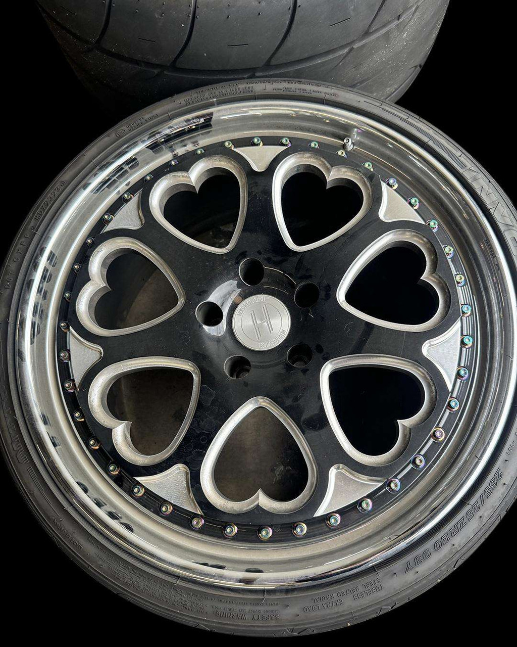 Heritage Wheel KOKORO-R 5x120.65 20x10+30 18x13+59 With Tires