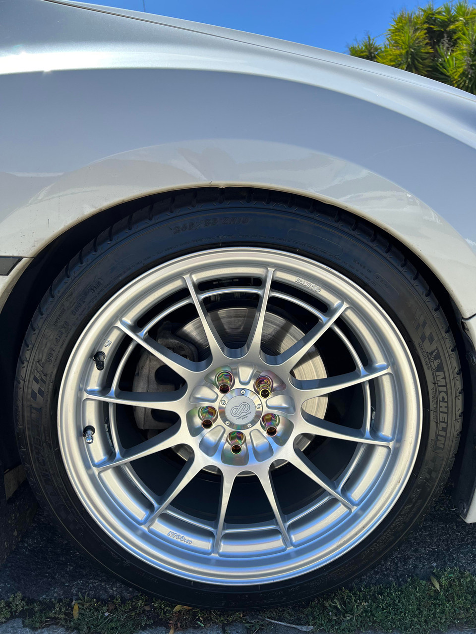 Enkei NT03+M 5x108 18x9.5+40 Hyper Silver | ThreePiece.us