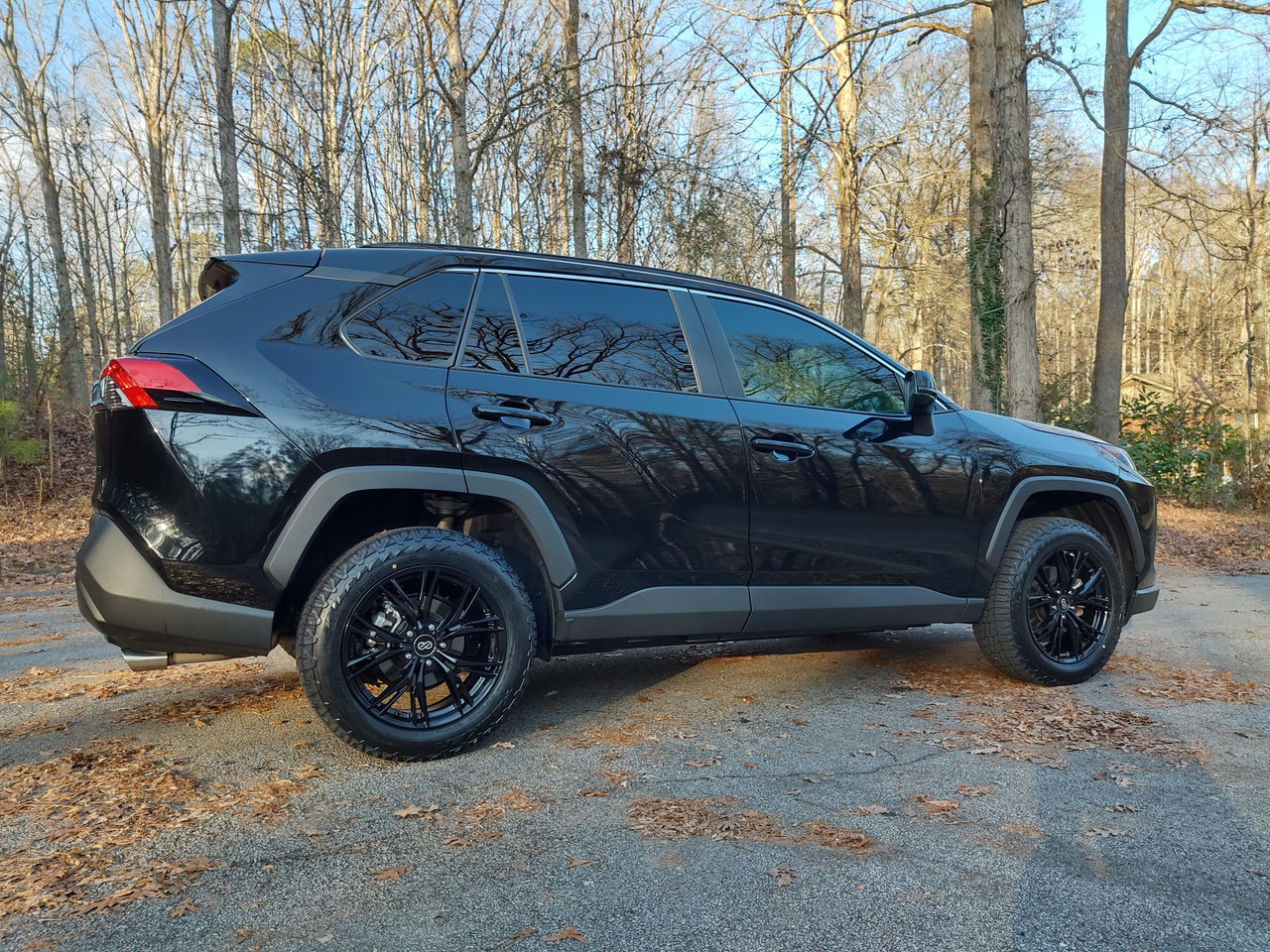 Enkei ONX 5x108 18x8+40 Black Wheels | ThreePiece.us