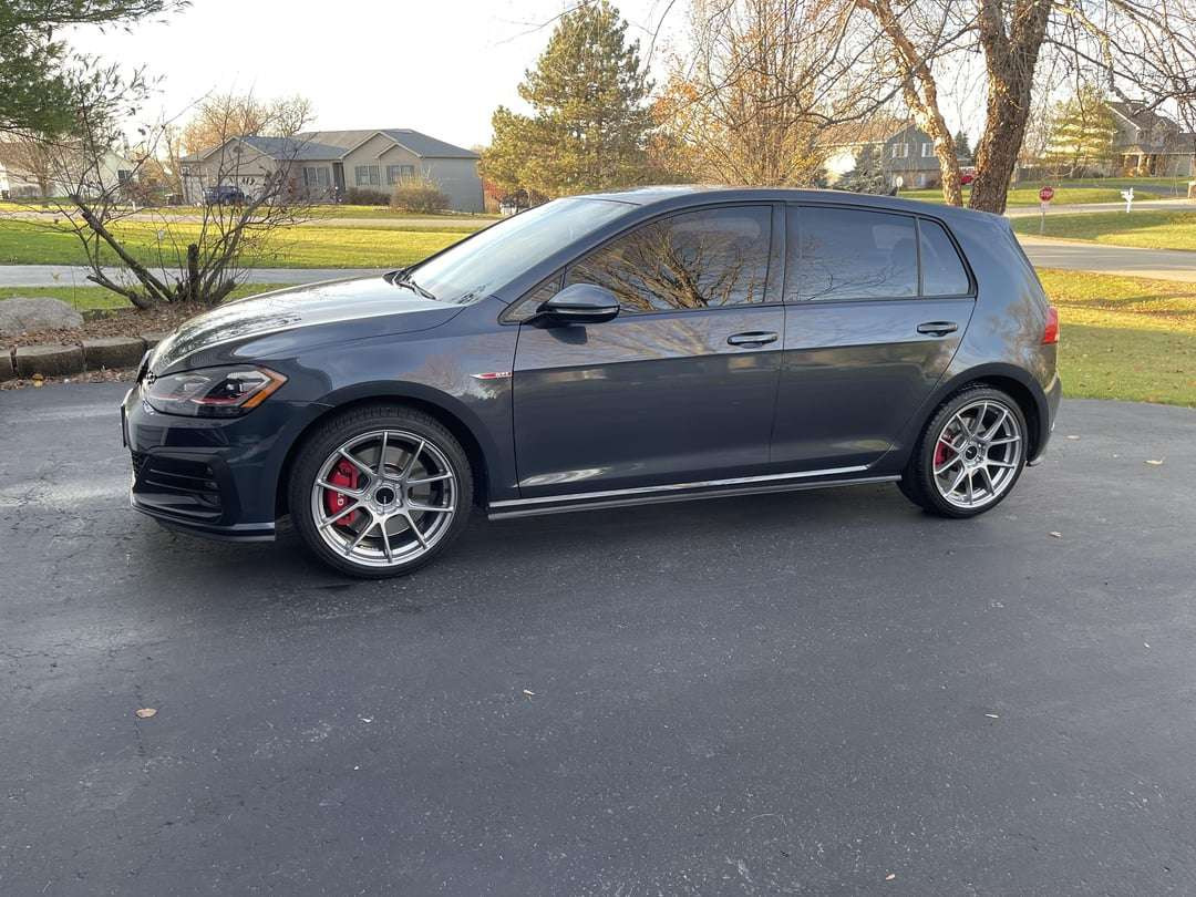 ＠108　ENKEI ツーリング　ブラック　225/60R18 Enkei TS-V 5x108 18x8.5+40 Gloss Black | ThreePiece.us