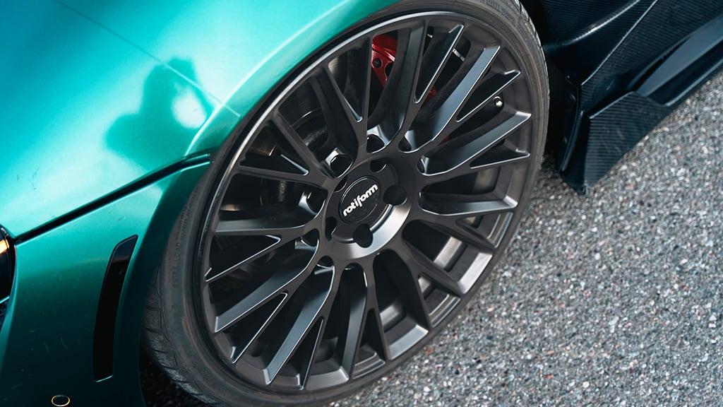 Rotiform 1PC Rotiform RC201 LSE 5X120 20X8.5 | ThreePiece.us