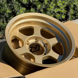 Volk Racing TE37XT M-SPEC 6x135 17x8.5-3 Gold