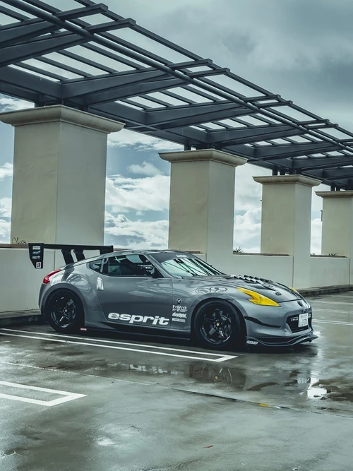 Gram Lights for the Nissan 370Z: Sizes and Offsets That Fit
