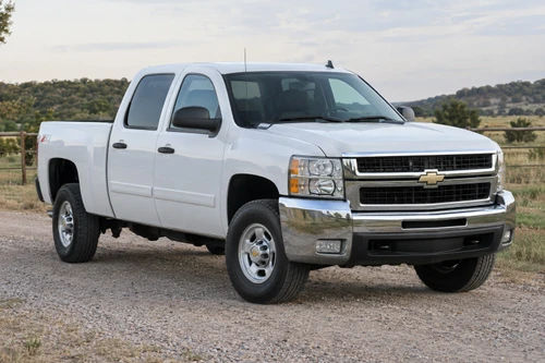 Silverado 2500 HD Radiators: 2007-2014 Duramax & 6.0L