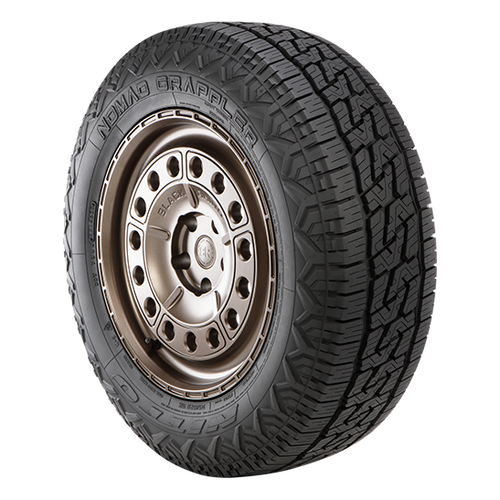 Nitto NIT Nomad Grappler 235/55R17XL