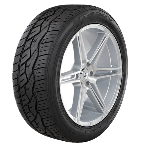 Nitto NIT NT420V 275/40R20XL