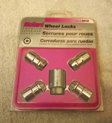 McGard Lug Nut 7/16 CD/4 82W - 63015
