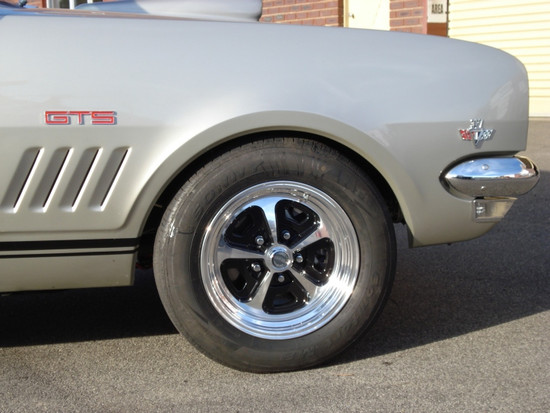 Monaro GTS with American Racing VN500 Wheels