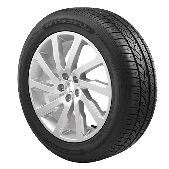 Nitto NIT NT421Q 235/65R17XL