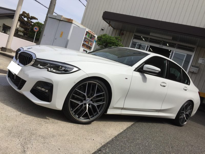 BMW G20 with BBS CC-R Machined Grey Rims
